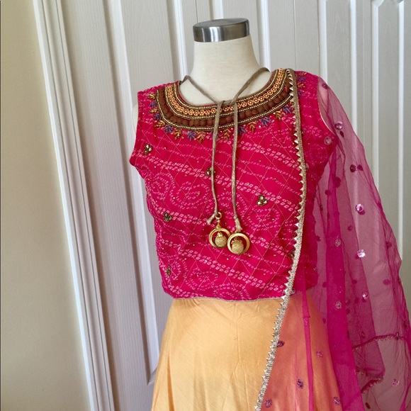 Lehnga Laacha sari Dupatta 38 new - Picture 3 of 5